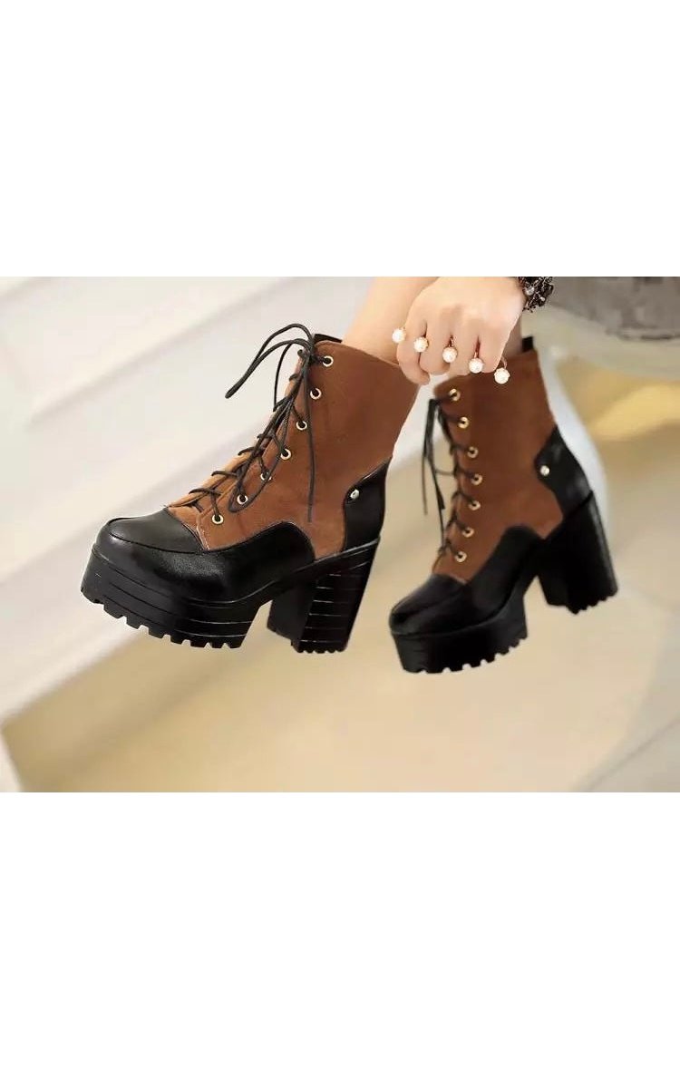Platforms Ankle Boots Female Chunky Boots ( 3 Colors)