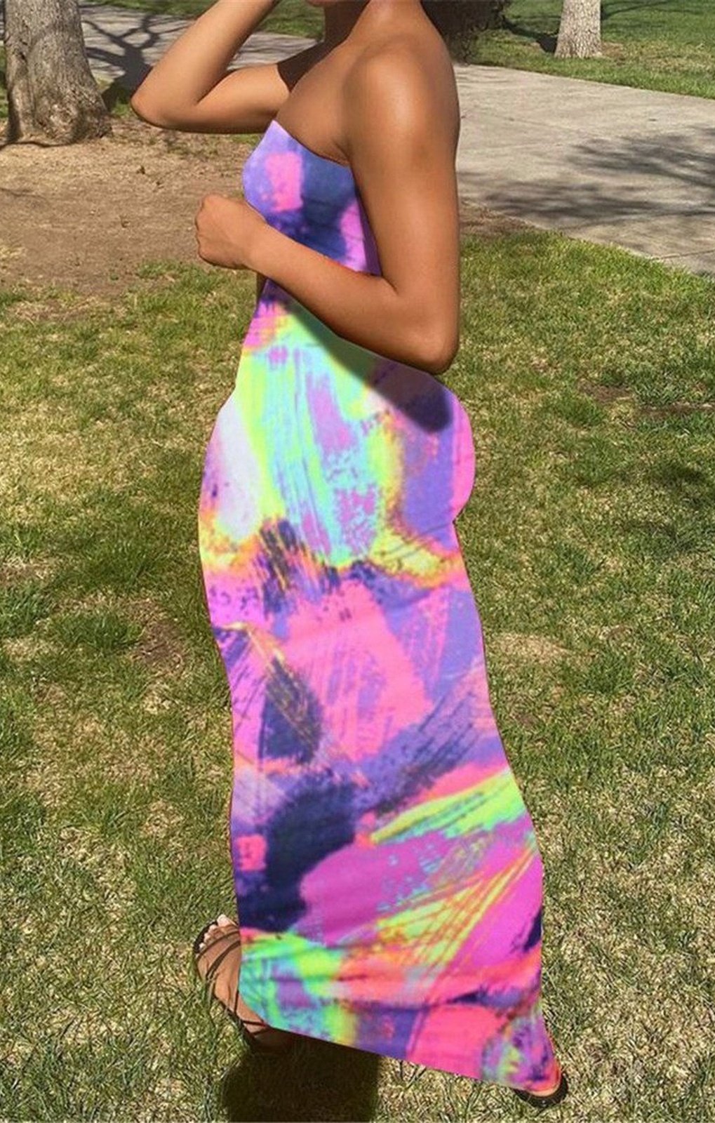 Multicolor tie-dye batch printed strapless stretch maxi dress