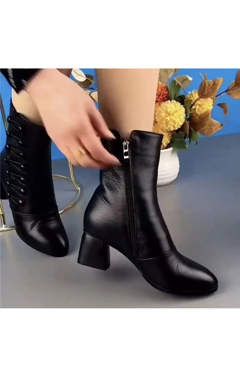 Warm PU Leather Heel Ankle Boots Shoes (2 Colors)
