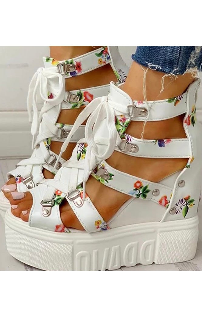Platform  Floral Lace wedges shoes (2 Colors)