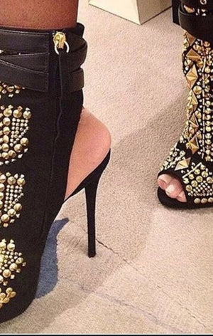 Women’s Black Stones  heels